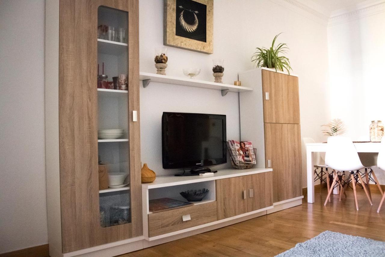 Apartamento En Carretas - Puerta Del Sol Apartment Madrid Luaran gambar