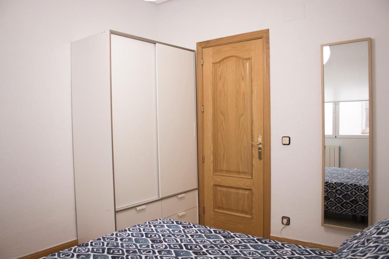 Apartamento En Carretas - Puerta Del Sol Apartment Madrid Luaran gambar