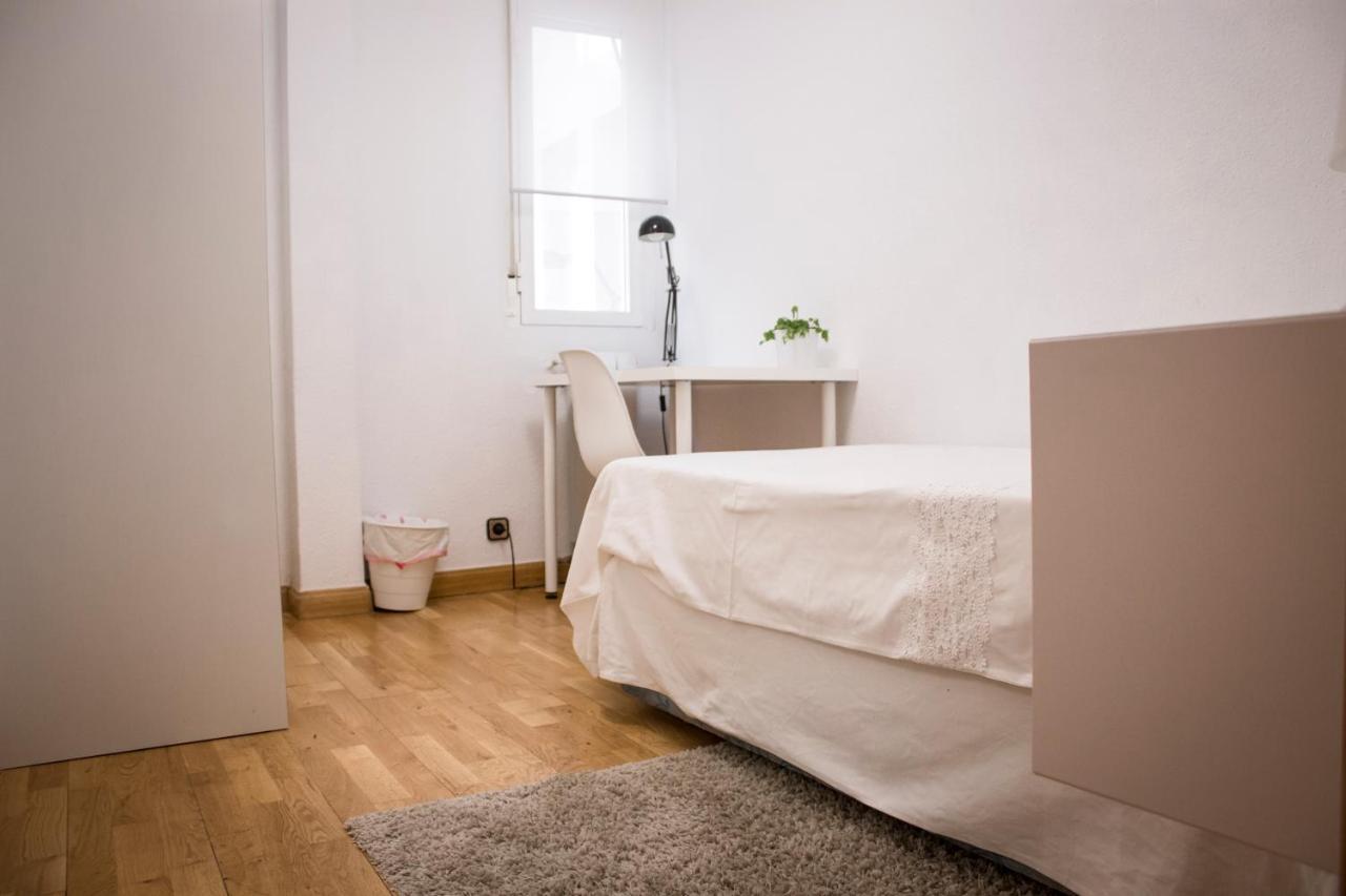 Apartamento En Carretas - Puerta Del Sol Apartment Madrid Luaran gambar